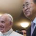 Foto: Reprodução. Para Francisco e o secretário geral da ONU Ban Ki-Moon, um dos que estará presente no Sínodo.