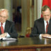 George Bush e Gorbatchov.
12.06.1990 Официальный визит в США президента СССР М.С.Горбачева. Президенты СССР и США М.С.Горбачев и Дж.Буш во время подписания советско-американских документов. Юрий Абрамочкин/РИА Новости