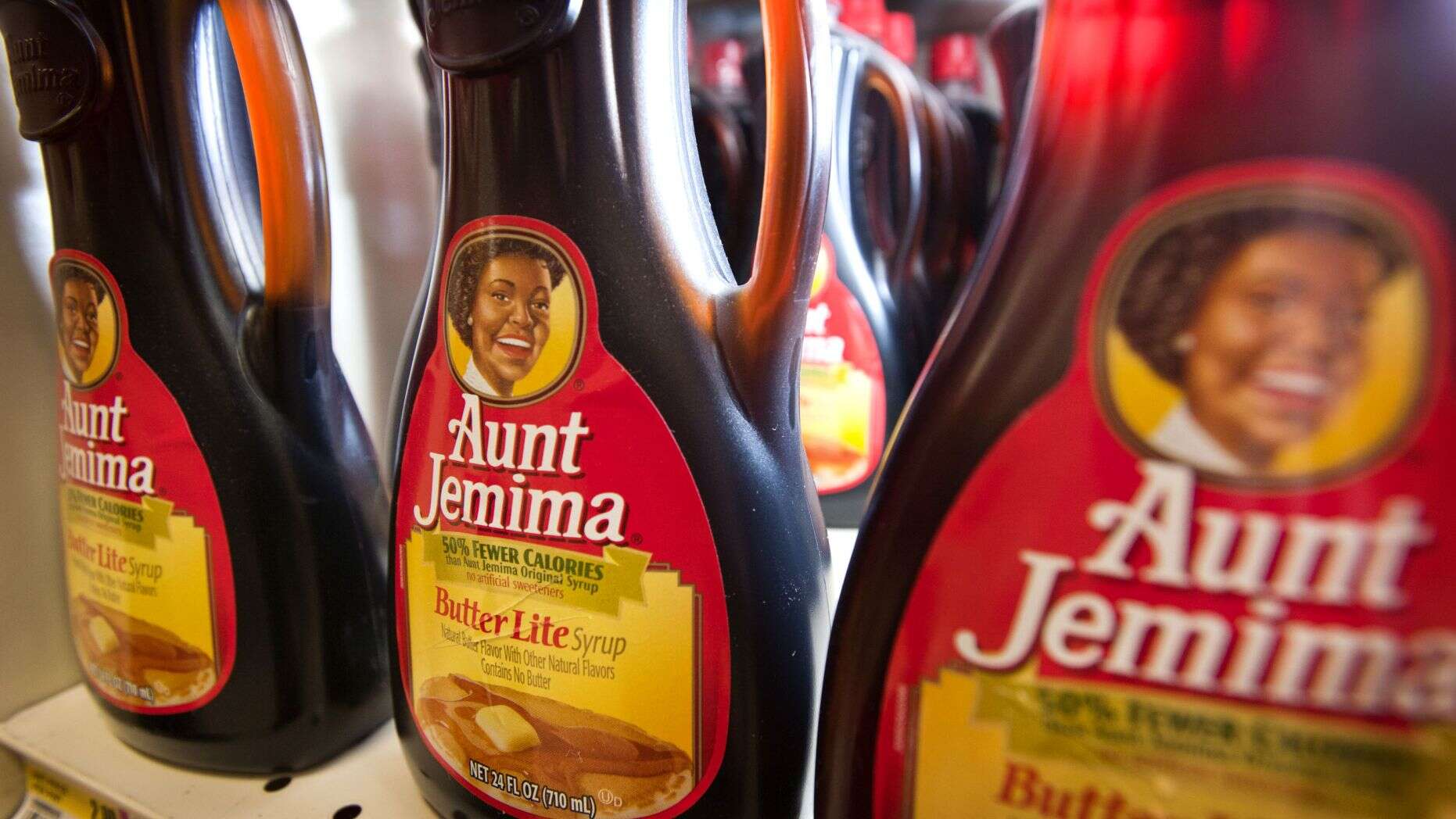 Embalagem com o rosto da "Tia Jemima" (Paul Taggart/via Getty Images