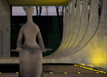 Supremo Tribunal Federal (STF) fachada com a estátua da justica. Sérgio Lima/Poder360. 24.08-2020