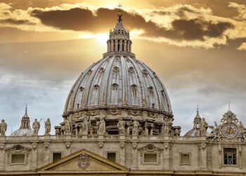 Detail of the Palace of the Vatican, "The Dome" with beautifull sky.